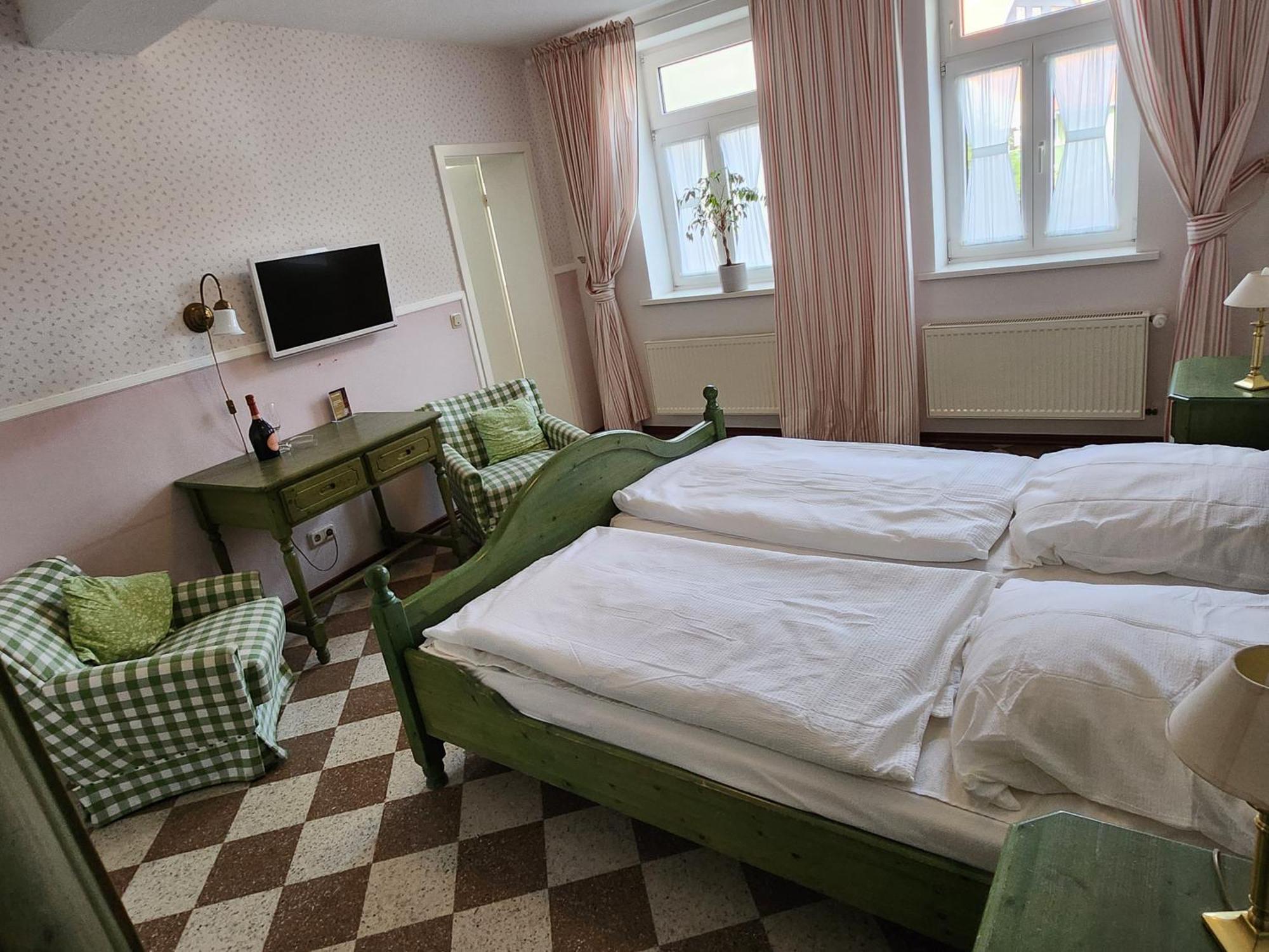 Hotel Garni Zur Post Wernigerode Esterno foto