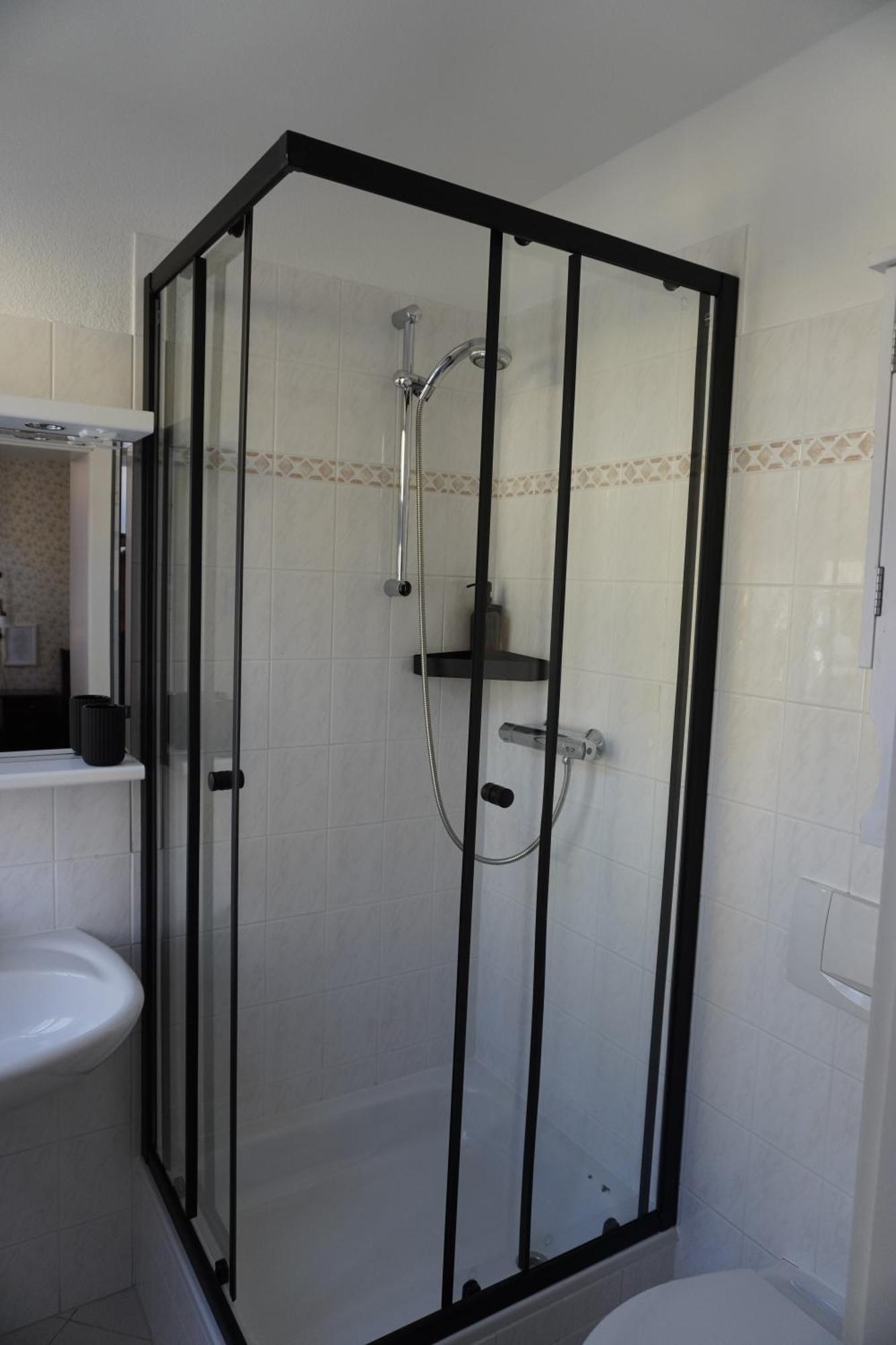 Hotel Garni Zur Post Wernigerode Esterno foto