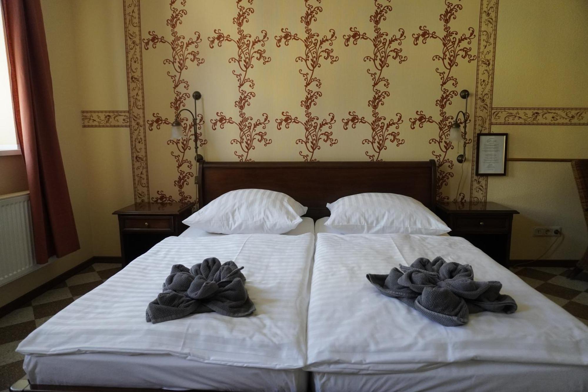 Hotel Garni Zur Post Wernigerode Esterno foto